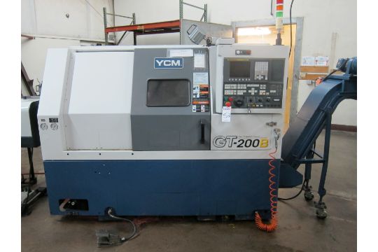 Ycm Gt 08 Cnc Turning Center Fanuc Txp 100e Control 5 9 X13 6 X Z Travels 19 7 Swing 10 2