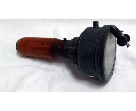A WWII RAF Type 06 hand held bearing compass, Ref. No. 6A/473 23cm high