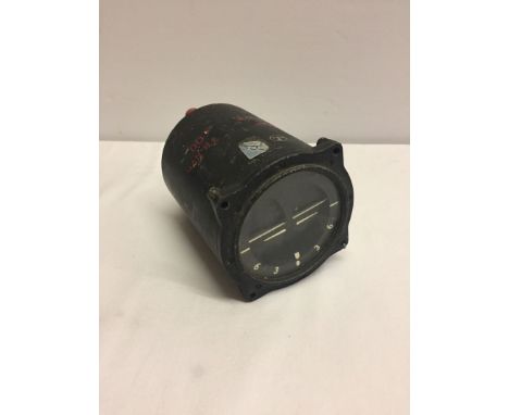 A British aircraft Artificial Horizon Indicator with War Dept arrow.