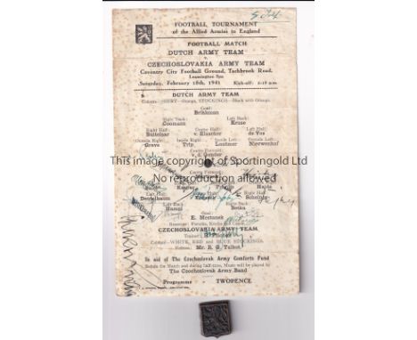 DUTCH ARMY V CZECHOSLOVAKIAN ARMY 1941 AT COVENTRY CITY FC / AUTOGRAPHS     Single sheet programme 15/2/1941 played at Tachbr