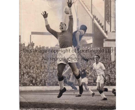 WEST HAM UNITED V ARSENAL 1958     B/W 9" X 8" action P.A.-Reuter press photo showing Jack Kelsey in the foreground. Very sli