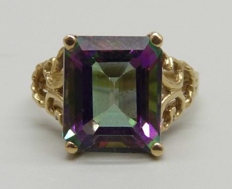 A 9ct gold and mystic topaz ring, 4.7g, P 
