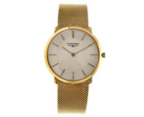 Case: yellow gold (18K.) - strap: yellow gold (18kt.) - manual winding - condition: good, movement in working order - diamete