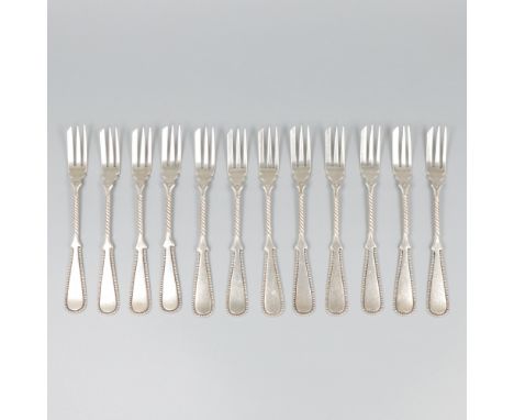 With twisted stem and pearl rim. The Netherlands, Woudsend / Sneek, Johannes Schijfsma, 1899, hallmarks: lion, Minerva, maker