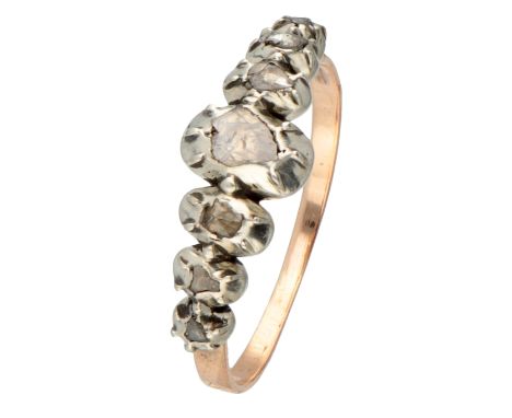 Set with seven rose cut diamonds in a closed silver setting. Hallmarks: 750 and 925 Dutch assay marks, maker's mark iP. In re