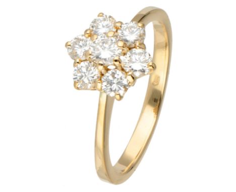 Set with seven brilliant cut diamonds of approx. 0.63 ct. in total (VVS-VS / D-F). In good condition. Hallmarks: 750 Dutch as