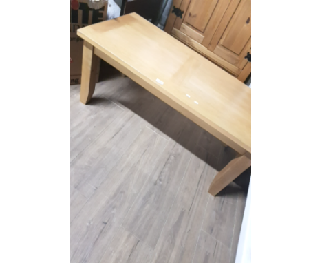 LIGHT OAK COFFEE TABLE