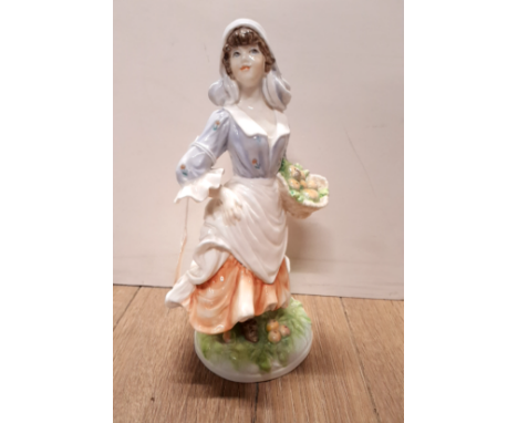 A ROYAL WORCESTER FIGURE FROM THE OLD COUNTRY WAYS COLLECTION ROSIE PICKING APPLES