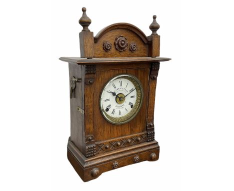 Fattorini &amp; Sons early 20th century oak mantle clockDimensions: Height:&nbsp;43cm&nbsp;