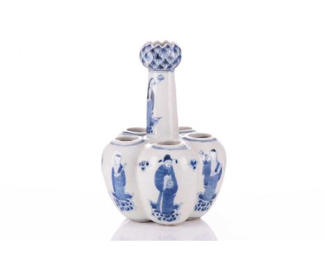 A Chinese blue &amp; white quintal bulb holder, in the Kangxi style with garlic head mouth, painted with deities on clouds, a