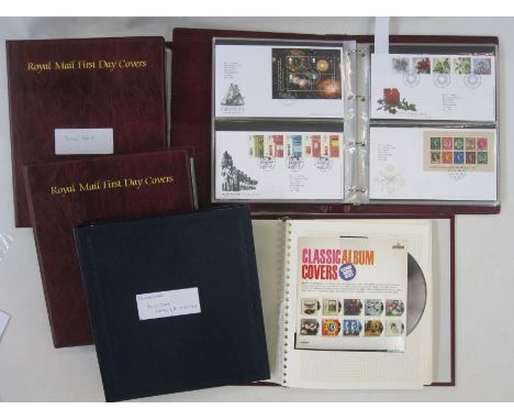 GB: QEII Decimal&nbsp; defin., commem. on FDC in 3 albums (160+) and mint on page in 2 albums, FV c£950.&nbsp; Self-adhesives