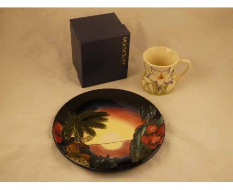 &nbsp;Moorcroft Pottery 2000 year plate Birth of Light designed by Nicola Slaney and Wendy Mason, limited edition number 1408