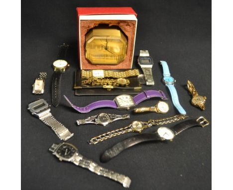 Watches - a Raymond Weil Geneve Fidelio 18ct gold plated quartz wrist watch, ref 4704, two tone square dial, Roman numerals, 
