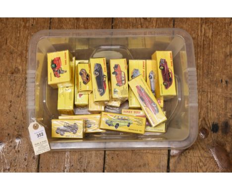 15 modern reissue Dinky Toys models by Norev/DeAgostini. All French examples, No. 39f Studebaker Coupe, No.525 Familiale 403 