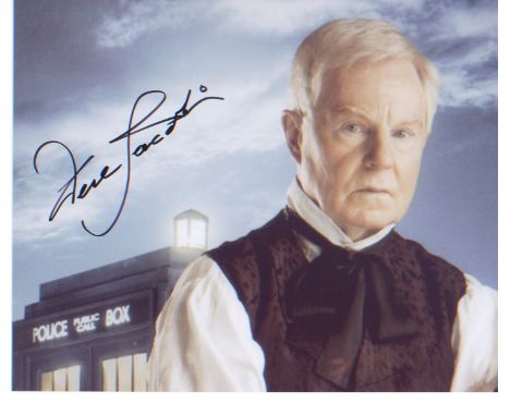Dr Who Derek Jacobi signed 10x8 picture of Jacobi in character as 'The Master'. Good Condition. All autographs are genuine ha