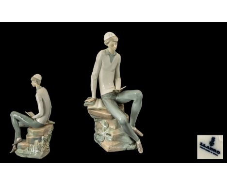 Lladro Handpainted Porcelain Tall Figure ' Hebrew Student' Model No. 4684, issued 1970-1985.  Height 11.5" - 30.75 cm.  First