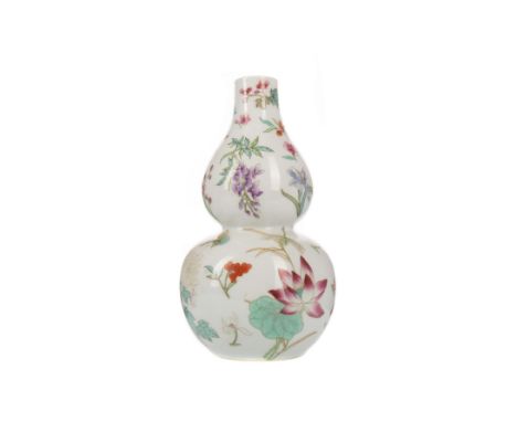 20TH CENTURY CHINESE DOUBLE GOURD VASE, decorated with butterflies and dragonfly amongst floral blossoms, red seal to base, 2