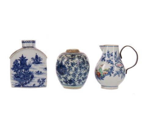 EARLY 19TH CENTURY CHINESE BLUE AND WHITE TEA CADDY, decorated with river landscapes with pagodas, 11cm high also an early 19