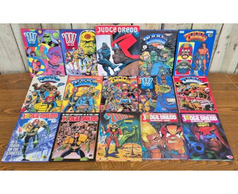A selection of 1980's &amp; 90's vintage Judge Dredd &amp; 2000AD annuals 