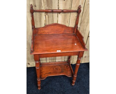 19th century two tier compact mahogany wash stand [106.5x58x40cm] 