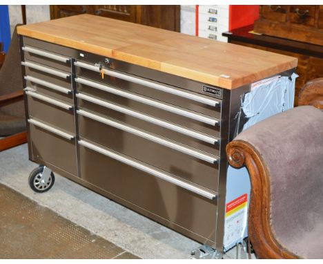ULTIMATE STORAGE HEAVY DUTY STAINLESS STEEL 10 DRAWER TOOL CHEST WITH KEY &amp; LARGE QUANTITY OF VARIOUS TOOLS     