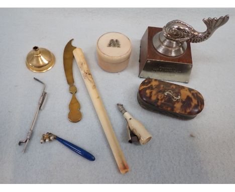 A 19TH CENTURY SNUFF BOX a cigarette holder and sundries