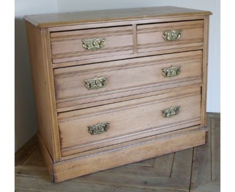 Edwardian light wood chest of two short above two long drawers (92cm x 44cm x 77cm)