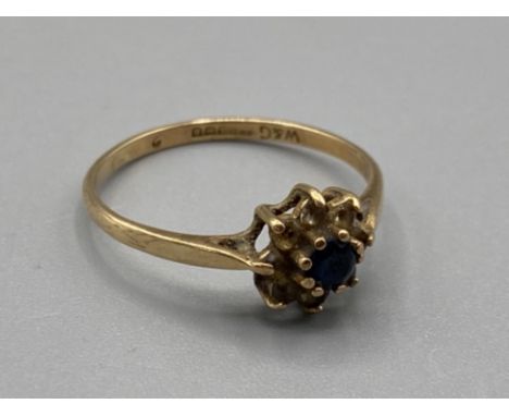 9ct yellow gold blue sapphire and white stone ring, size O1/2 1.3g