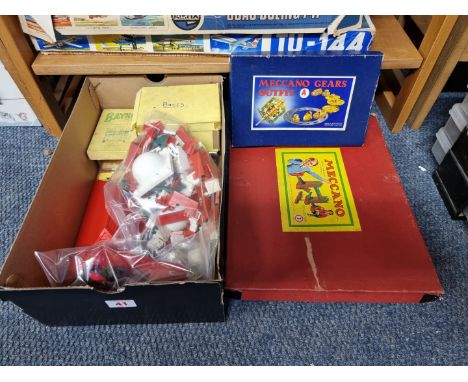Bayko:&nbsp;a collection of vintage Bayko with original instructions; together with a Meccano Gears Outfit 'A' with instructi