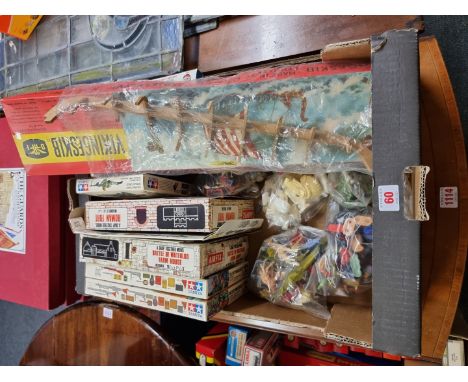 Airfix:&nbsp;a large collection of Airfix scale soldiers, some in original boxes and partially painted; together with similar