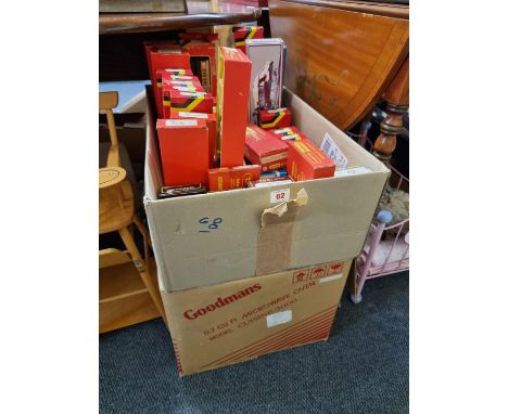 Hornby:&nbsp;an extensive collection of boxed vintage Hornby coaches and wagons, to include a GWR King Edward I (R.078); toge