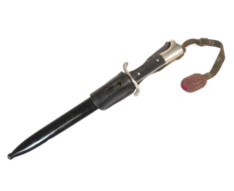 A WWII Second World War Third Reich Nazi German Officers dress / parade dagger. Hooked ' bird head ' pommel with chequered gr