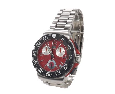 Tag Heuer Formula 1 chronograph stainless steel gentleman's bracelet watch, ref. CAC1112, red dial, quartz, 43mm (3HV0GU) - C