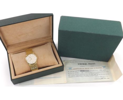 Audemars Piguet 18k gentleman's dress bracelet watch, the circular dial with baton markers, cal. 2003 17 jewel movement adjus