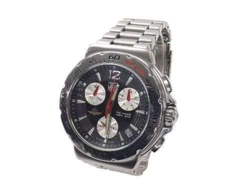 Tag Heuer Indy 500 chronograph stainless steel gentleman's bracelet watch, ref. CAC111B-1, quartz, 45mm (3KG4LX) - Condition 