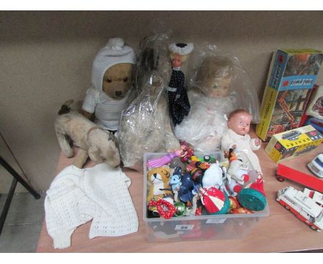 2 Vintage dolls, vintage teddy bear, 2 vintage dogs and a quantity of promotional toys