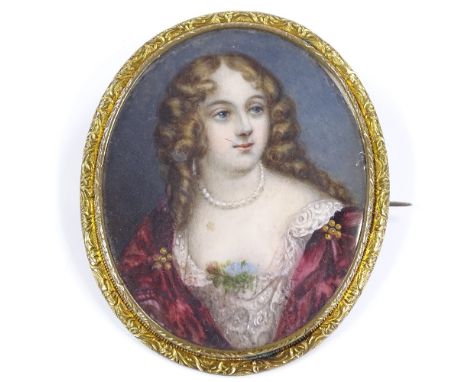 A Georgian double-sided miniature portrait brooch, depicting lady in dress, in unmarked yellow metal frame, brooch length 62.