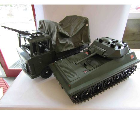 A Cherilee Action Man truck and Palitoy Action Man tank (2)