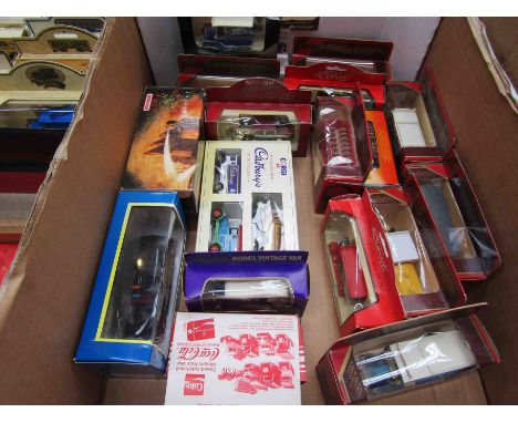 Eighteen assorted boxed diecast vehicles including Matchbox Fire Engine Series, Corgi Cadbury's Cameo Collection etc