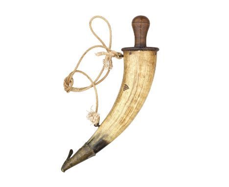 A GUNNERS FLASK, LATE 18TH/EARLY 19TH CENTURY  of polished horn impressed with broad arrow and 'WD', with brass nozzle (chipp