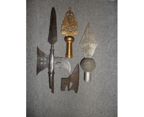 A GERMAN SERGEANTS HALBERD, MID-18TH CENTURY, AND A SPONTOON FINIAL, EARLY 18TH CENTURY the first with pierced flat axe-blade
