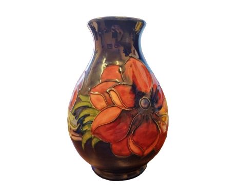 Vintage Moorcroft Anemone 7/5 Shape Vase, Stamped and Signed to the base, No Chips, cracks or wear.