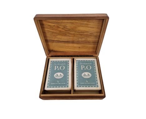 2 x Packs of Vintage Playing Cards Specially Made for P&O by Thomas De La Rue & Co set in a Quality Wooden Box 