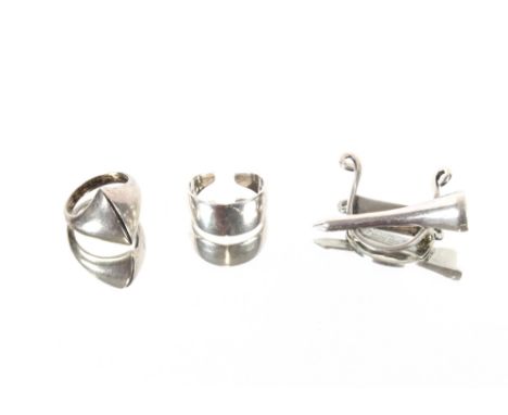 A B&D Danish silver ring; another similar example and a brooch by Leonore Doskow
