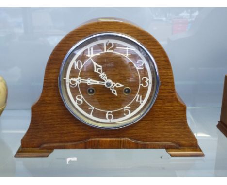 ENFIELD 2 HOLE MANTLE CLOCK 8.5" X 10.25" X 5"