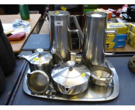 7 PIECE R. WELCH OLD HALL TEASET