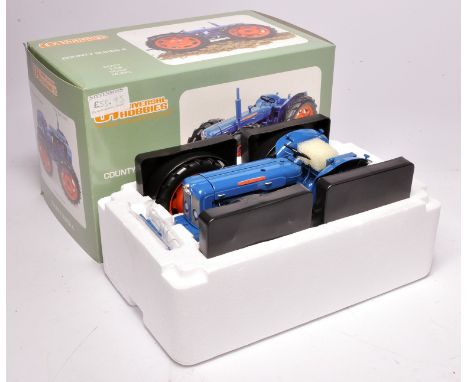 Universal Hobbies 1/16 farm model issues comprising County Super 4. Looks to be  without obvious signs of fault in original b
