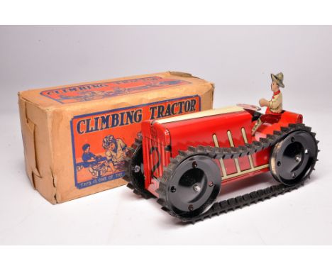 Marx (USA) mechanical pressed metal crawler tractor (with driver). Displays generally very good to excellent. Only minor sign