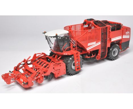 Farm Model Issue comprising ROS Grimme 1/32 Rexor 620 6 Row Sugar Beet Harvester. Excellent and secure in box. This model has