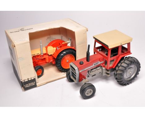Duo of farm model tractors comprising Scale Models Case 600 (boxed) plus Ertl Massey Ferguson 1105, both look to be without o